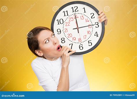 clock somebody.
